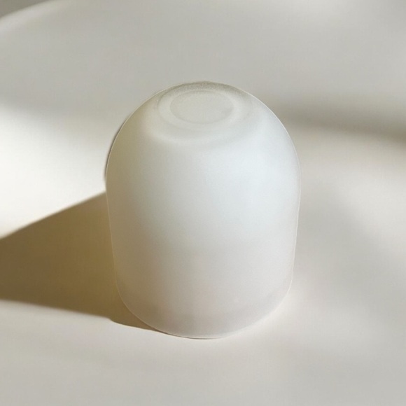 White Matte Glass Mug With Textured Exterior and Glossy Interior - Picture 2 of 7